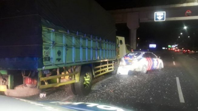 Kecelakaan di Tol Ciledug Tewaskan Polisi, Sopir Truk Masih Syok