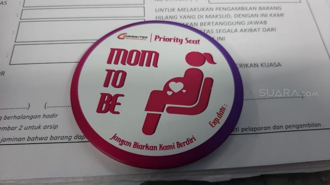 Ternyata, Banyak Bumil Belum Tahu Soal Pin Khusus Ibu Hamil