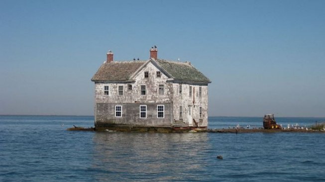 Sempat Dibeli Pendeta, Begini Kisah Miris Rumah Terakhir di Pulau Holland