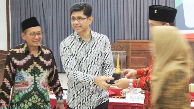 Laode M Syarif: Kalau Mau Ubah KPK Konsultasikan Pada Rakyat Indonesia