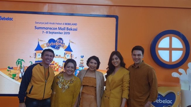 Acara temu media Bebelac Hadirkan BebeLand di kawasan Bakasi, Jawa Barat, Minggu (8/9/2019). (Suara.com/Vessy Frizona)