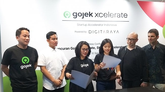 penyusunan kurikulum dalam program ini pun melibatkan berbagai perusahaan teknologi dan organisasi global seperti Google Developers Launchpad, McKinsey & Company, dan UBS.[Suara.com/Lintang Siltya Utami].