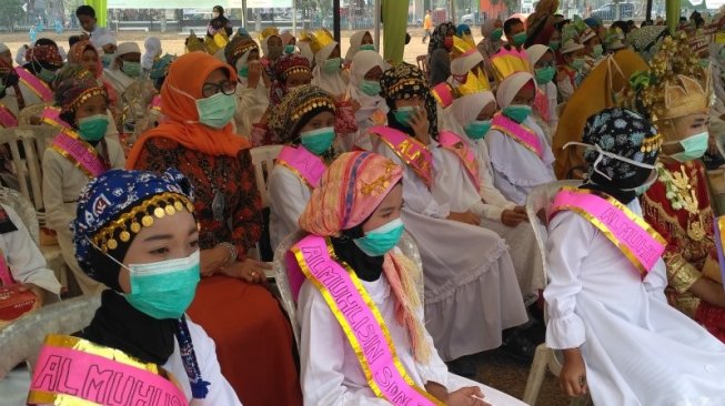 Kabut Asap Semakin Pekat, Siswa di Jambi Diimbau Gunakan Masker