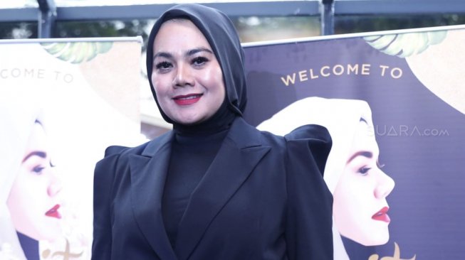Sarita Abdul Mukti Ngaku Tak Tertarik dengan Vicky Prasetyo
