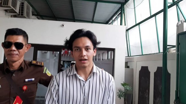 Dituntut 10 Bulan, Jefri Nichol Tetap Akan Ajukan Pledoi