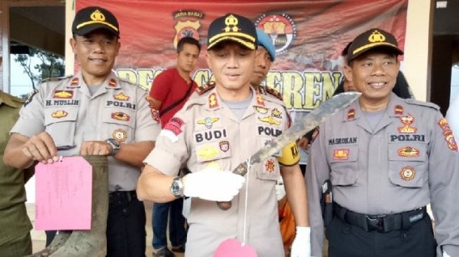 Bakar Nenek di Garut, Pelaku Kesal Ibunya Kerap Ditagih Utang Rp 15 Ribu