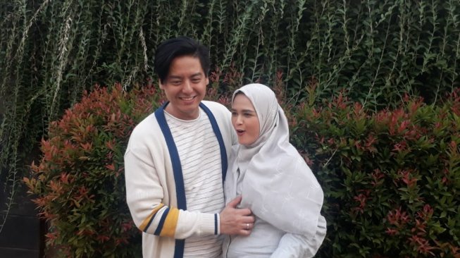 Cut Meyriska dan Roger Danuarta Beberkan Jenis Kelamin Anak Pertama