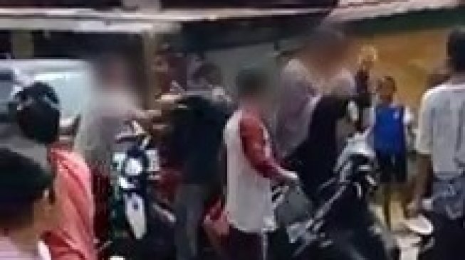 Dianggap Ganggu Pemotor, Tradisi Belimbur Tuai Komentar Negatif