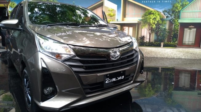 Toyota New Calya saat diluncurkan Senin (16/9/2019) [Suara.com/Manuel Jeghesta Nainggolan].