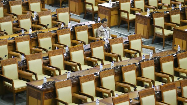 Suasana Rapat Paripurna Pengesahan RUU KPK di Kompleks Parlemen, Senayan, Jakarta, Selasa (17/9). [Suara.com/Arya Manggala]