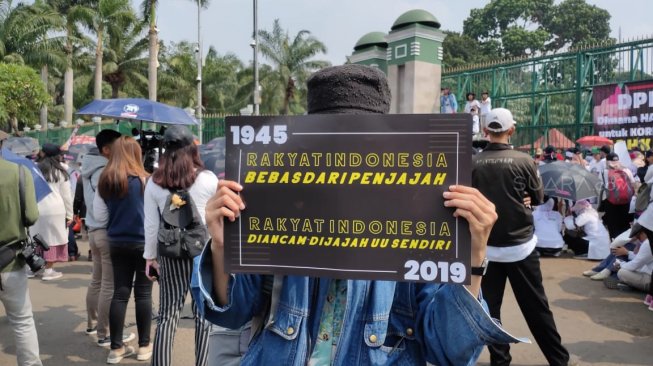 Baru Disahkan, UU KPK Akan Digugat Koalisi Masyarakat Sipil