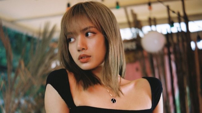 Lisa BLACKPINK Segera Debut Sebagai Solois