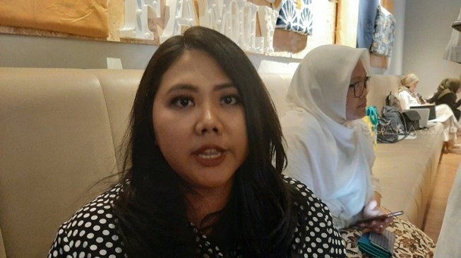 Psikolog Tiga Generasi Putu Andani, M.Psi dalam acara edukasi Danone 'Bicara Gizi-Menghadapi Kehamilan Risiko Tinggi' di Kuningan City, Jakarta Selatan, Selasa (17/9/2019) (Suara.com/Dini Afrianti Efendi)