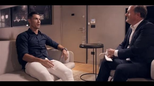 Cristiano Ronaldo saat diwawancara Piers Morgan.[YouTube]