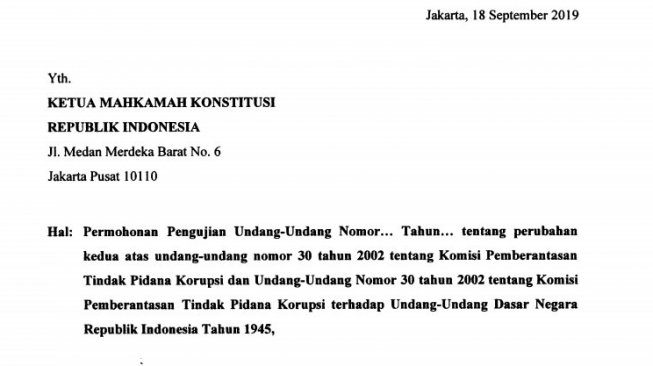 Minta Firli Bahuri Tak Dilantik, Belasan Mahasiswa Gugat UU KPK Baru ke MK