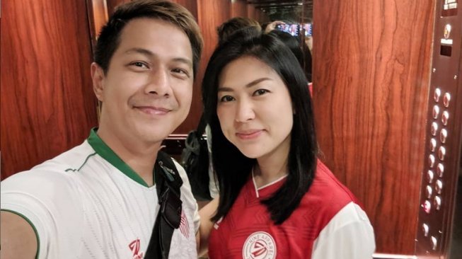 Delon Thamrin dan pacar, Aida Chandra. [Instagram]