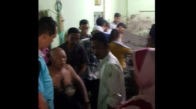 5 Hari Dikubur Hidup-hidup, Mbah Supani Masih Hidup