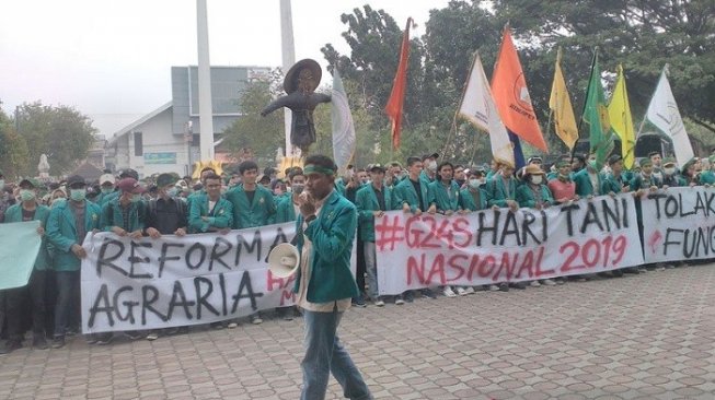 Ikut Bergerak! Mahasiswa Aceh: Anggota DPR Dipilih Rakyat, Bukan Kapitalis