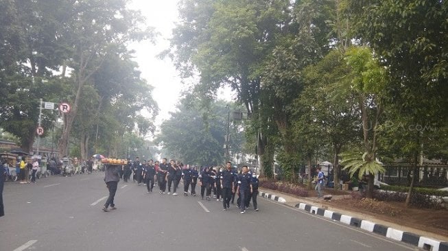 Aksi Mahasiswa Tolak RKUHP di Bandung, Ada Tim Khusus Siap Turun Jika Rusuh