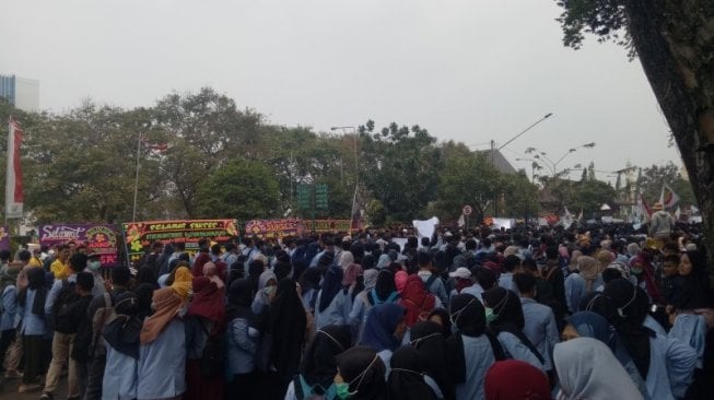 Demo mahasiswa di Sumatera Selatan. (Antara)