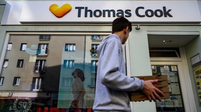 Biro Perjalanan Inggris Thomas Cook Bangkrut, Ribuan Turis Terlantar