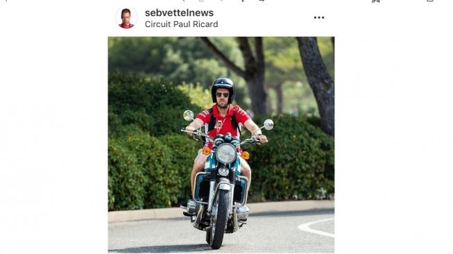 Di kejuaraan F1 seri-seri Eropa, Sebastian Vettel tak enggan memboyong motor vintage favoritnya [Instagram: sebvettelnews].