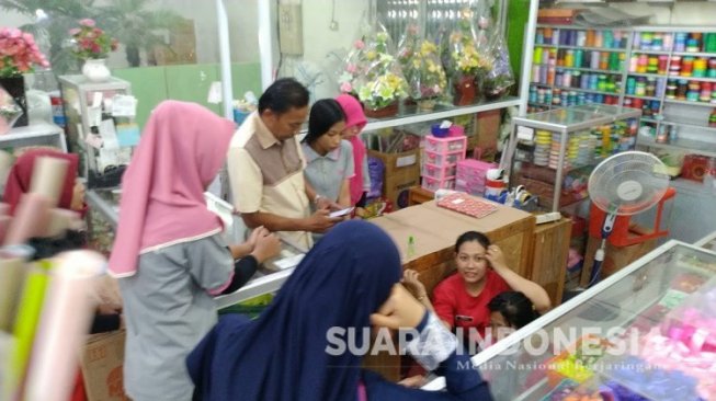 Pegawai Toko Serba Ada di Banyuwangi Kesurupan Masal