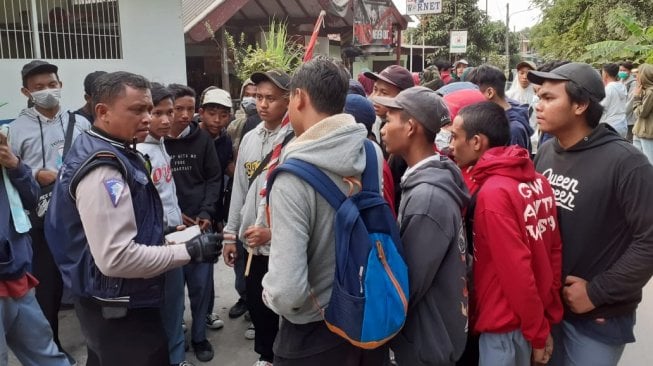 Mau Ikut Gabung Aksi di DPR, Puluhan Anak STM di Bekasi Diamankan Polisi