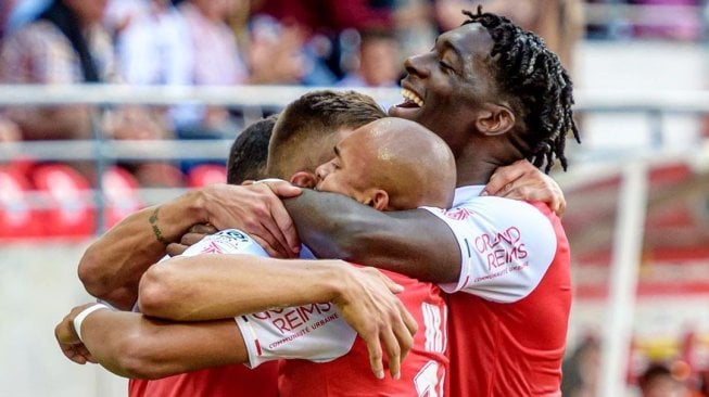 Pemain Stade Reims merayakan gol usai mencetak gol ke gawang lawan. (Instagram/@stadedereims)