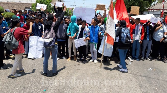 Marak Anak SMK Ikut Demo KPAI Tolak Kegiatan Sekolah 