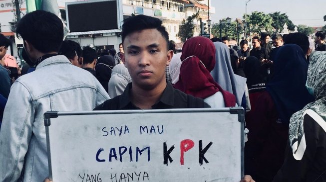 Ketua BEM UGM: Perppu KPK Jadi Momen Uji Nyali Presiden Jokowi