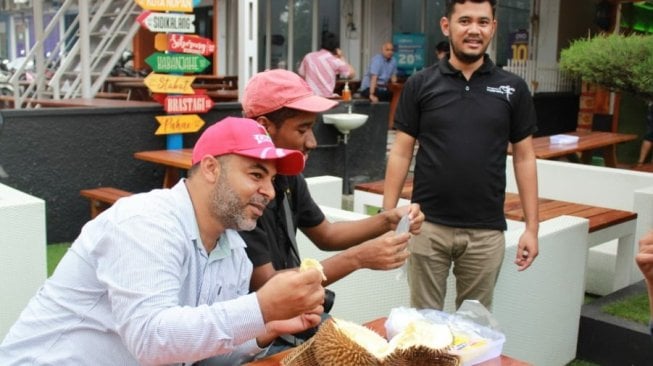 Wisatawan dari Oman Mengeksplorasi Aceh dan Medan