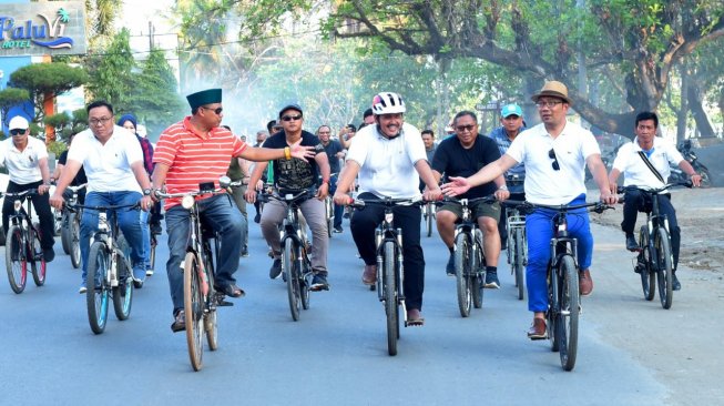 Bertemu Bupati dan Wali Kota se-Jabar, Ridwan Kamil Ajak Mereka Naik Sepeda