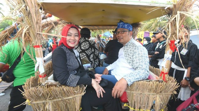 Gubernur Jabar, Ridwan Kamil resmi membuka Jambore Desa Kelurahan 2019, di Desa Sidaharja, Kecamatan Lakbok, Kabupaten Ciamis, Jumat (27/9/2019). (Dok : Pemdaprov Jabar)