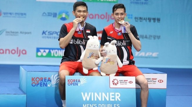 Pasangan ganda putra Indonesia, Fajar Alfian / Muhammad Rian Ardianto berhasil meraih gelar juara Korea Open 2019 di Incheon Airport Skydome, Incheon, Korea Selatan, Minggu (29/9/2019). [Dok. PBSI]