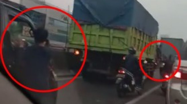 Viral Sopir Truk dan Pickup Diperas Beramai-Ramai, Warganet: Mana Aparat?