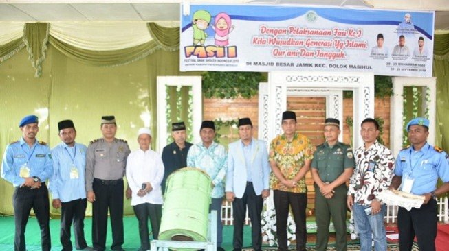 Plh Bupati Sergai Hadiri Festival Anak Soleh Indonesia