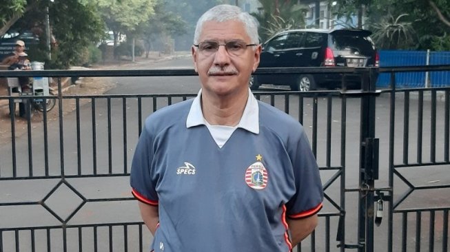 Pelatih Persija Jakarta Edson Tavares. (Antaranews/ Michael Siahaan)