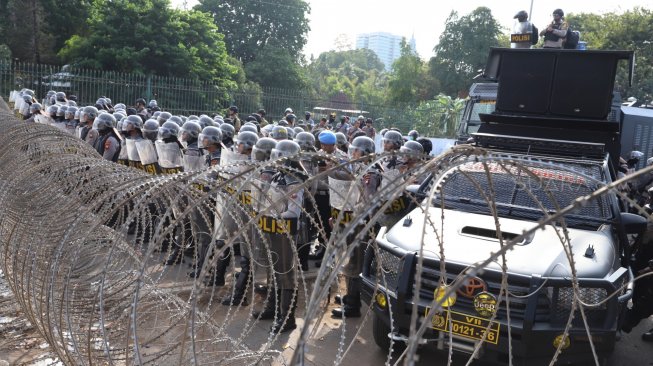 Polisi Terjunkan 20.500 Personel Amankan Aksi Demo Di Gedung DPR