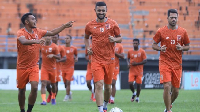 Presiden Borneo FC Desak LIB Segera Gelar Rapat dengan Klub