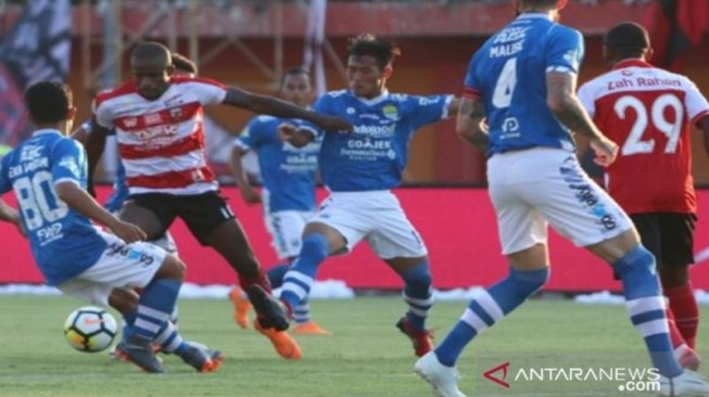 Link Live Streaming Liga 1 2019, Madura United Vs Persib Bandung