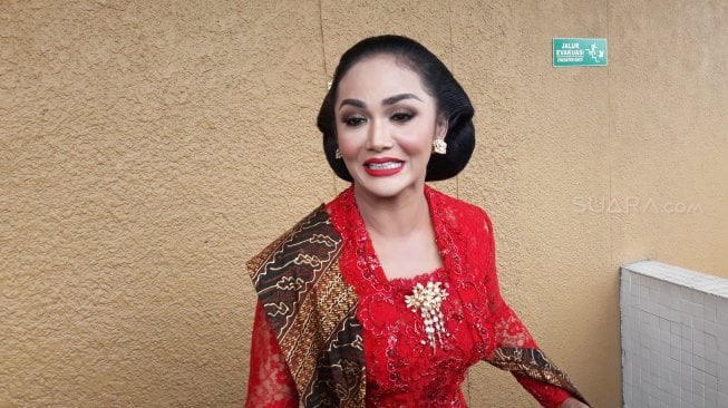 Perdana Jadi Anggota DPR, Krisdayanti Akan Pelototi UU MD3 Sampai Ngerti