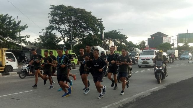 Run for Bali, Serka Astawa Lari 100Km Selama 10 Jam
