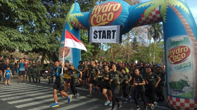Sambut 74 Tahun TNI, Prajurit Kodim Bangli Berlari Keliling Bali
