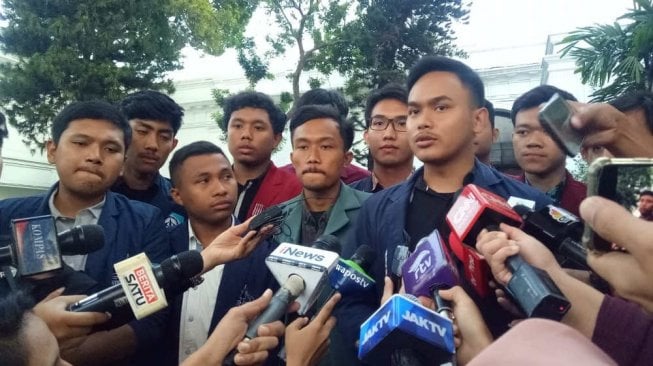 Temui Moeldoko, Perwakilan Mahasiswa Desak Presiden Keluarkan Perppu KPK