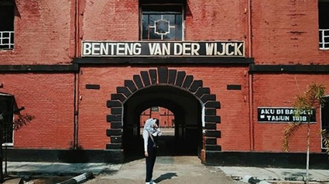 Pesona Benteng Van der Wijck, Wisata Bersejarah nan Elok di Kebumen