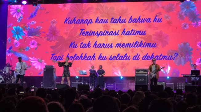 Raisa di Synchronize Fest 2019 [Suara.com/Revi C Rantung]