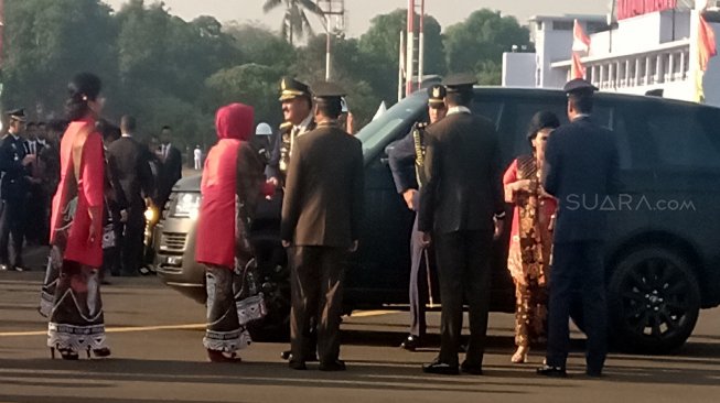 Sejumlah Tokoh Hadiri HUT TNI ke-74, Presiden Jokowi Pimpin Upacara