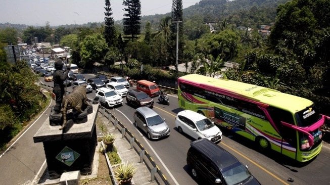 Jalur Puncak Ditutup saat Malam Tahun Baru bukan untuk CFN