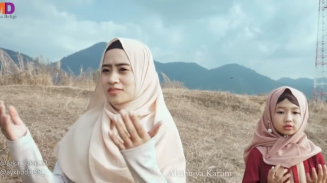 Gandeng Ai Khodijah, Azka Rilis Lagu Doa Minta Hujan